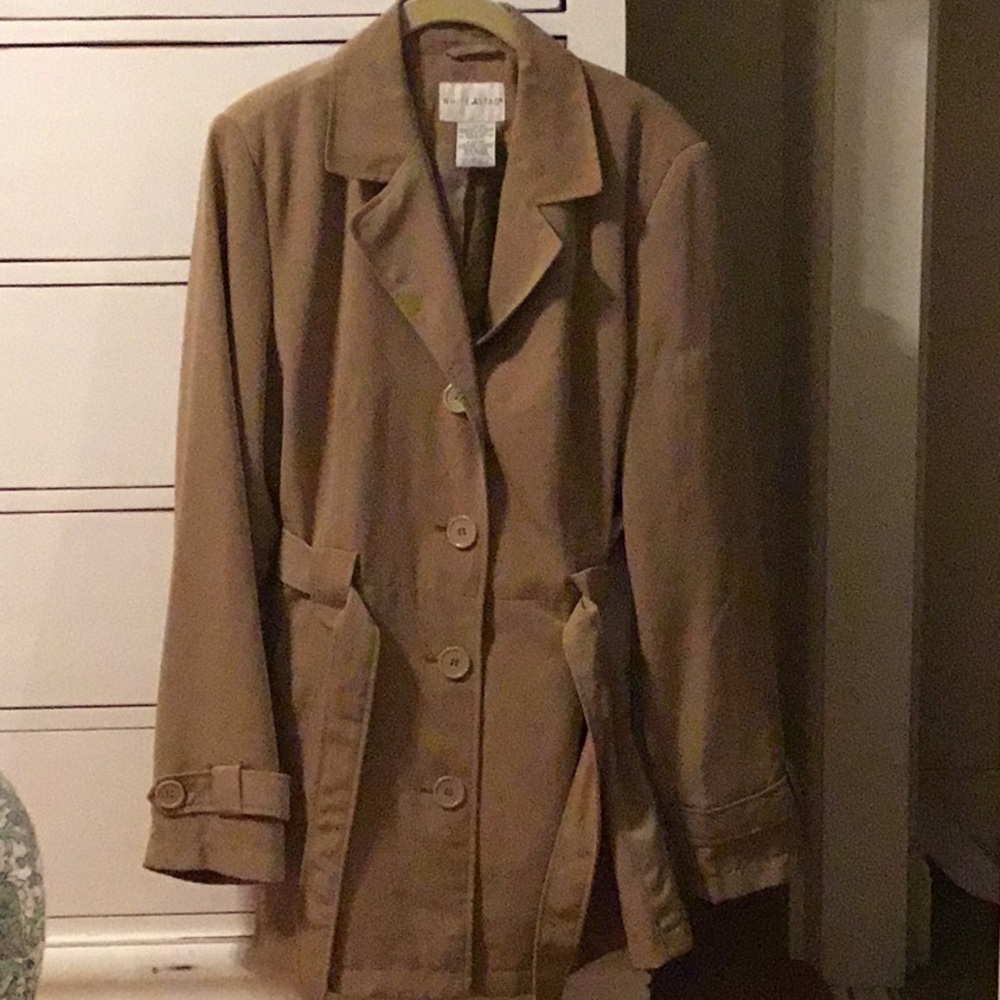 Coat - Picture 2 of 5
